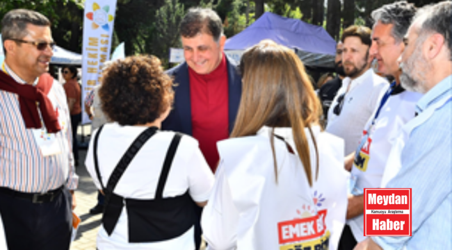 Başkan Cemil Tugay İzmir Tabip Odası seçimlerinde oyunu kullandı