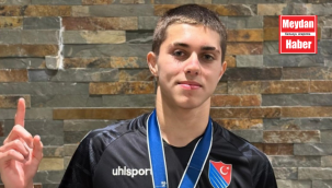 Doruk Erolçevik, yıldızlarda dünya şampiyonu oldu