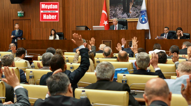 MANSUR YAVAŞ'TAN 5 YILIN ÖZETİ: "ASIL FAALİYET RAPORU MİLLETİMİZ TARAFINDAN OYLANDI VE REKOR OYLA ONAYLANDI"