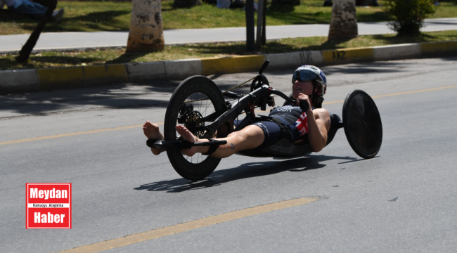 Yenişehir'deki Dünya Paratriatlon Kupası'nda tarih yazıldı