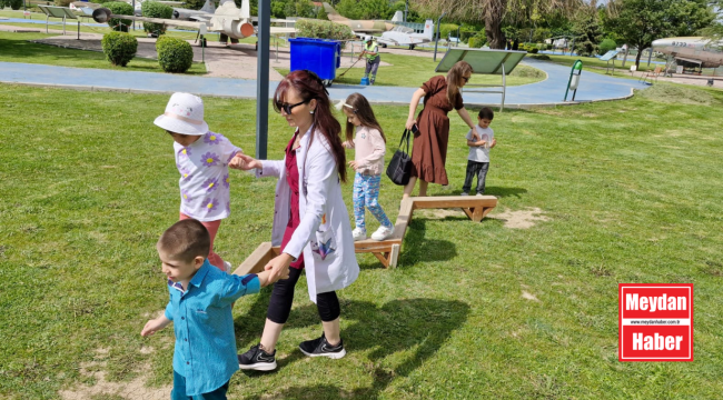 Ahmet Ara Engelsiz Kreşte minikler yaşayarak öğreniyor