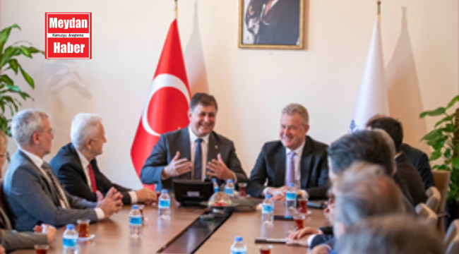 Başkan Tugay: "İzmir'in planlamasını İzmirli mimarlar yapacak"