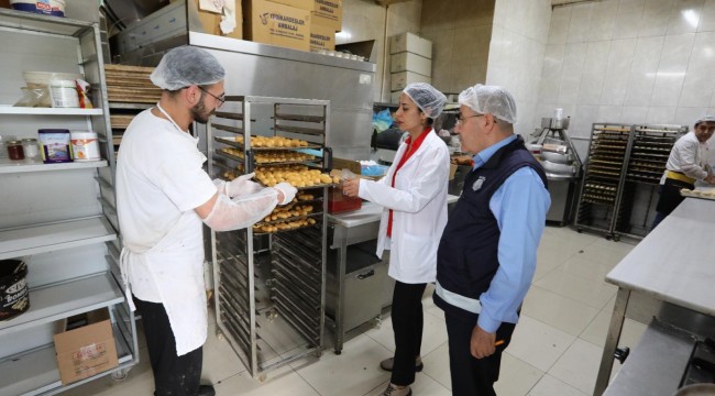 Bayraklı'da gıda satışı yapan işletmelere sıkı denetim