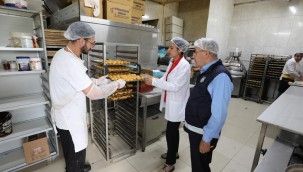 Bayraklı'da gıda satışı yapan işletmelere sıkı denetim