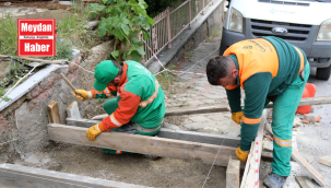 ÇANKAYA'DA MERDİVENLİ YOLLAR YENİLENİYOR