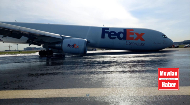 İstanbul Havalimanı'nda kargo uçağı gövde üzerine iniş yaptı