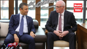 ÖZGÜR ÖZEL'DEN BAŞKAN KURT'A ZİYARET!