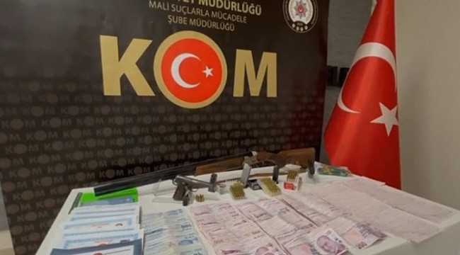 İzmir'de tefecilik operasyonunda 12 gözaltı