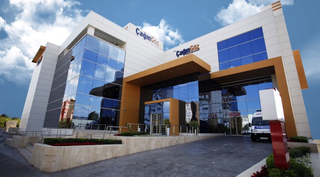 Çağın Göz Hastanesi'nden Doğaya Anlamlı Katkı: Güneş Enerjisi Santraliyle Sürdürülebilir Geleceğe Adım