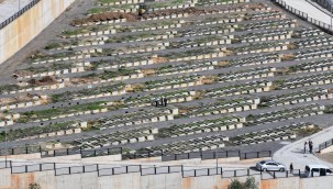 İzmir’e 2,5 milyon metrekare yeni mezarlık alanı