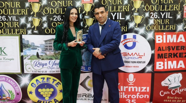 BELMA ŞANER ÖDÜLÜNÜ ALDI