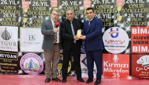 İZMİR SARIKAMIŞLILAR DERNEĞİ ÖDÜLÜNÜ ALDI