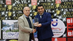 MİMAR CEMİL ŞEBOY 2025 ONUR ÖDÜLÜNÜ ALDI