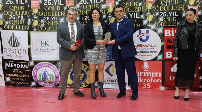 TOKAT ZİLE KARABALÇIK KÖYÜ DERNEĞİ ÖDÜLÜNÜ ALDI